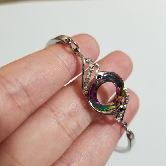Iridescent Colorful Bracelet - Picture 3 of 7